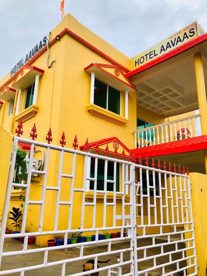 Hotel Aavaas Puri Esterno foto